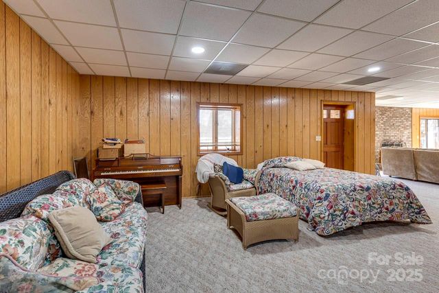 285 Old Batson Road, Taylors, SC 29687