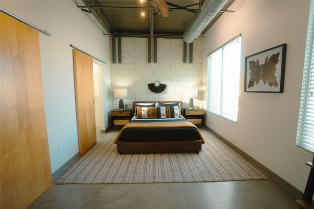 4801 S Congress Ave H5, Austin, TX 78745