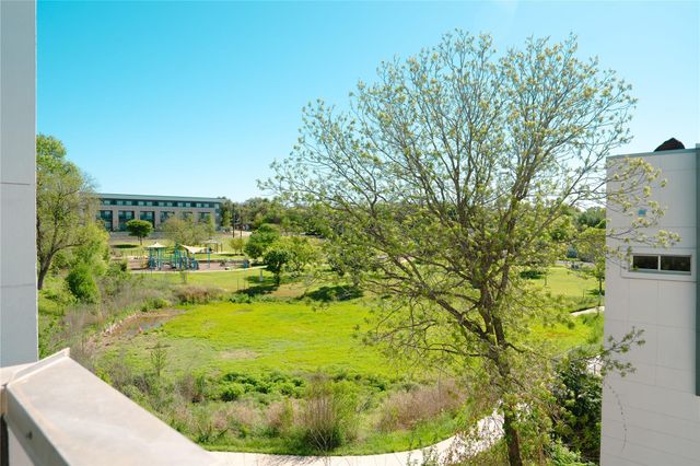 4801 S Congress Ave H5, Austin, TX 78745