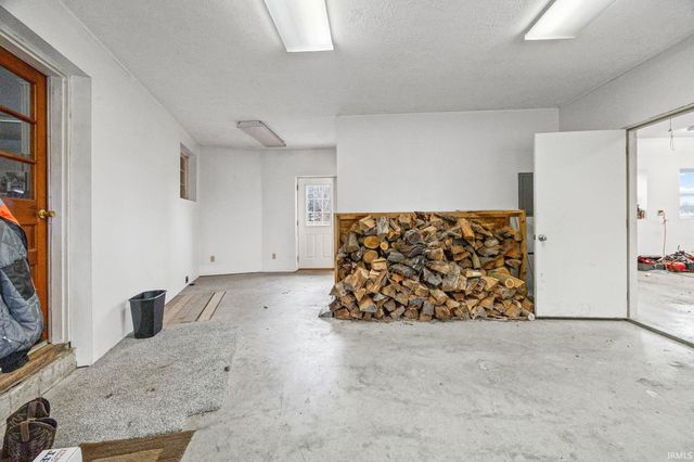 6732 N State Road 39 Road, Mulberry, IN 46058