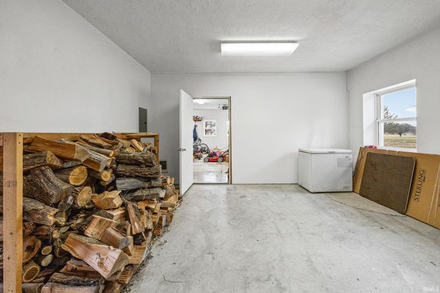 6732 N State Road 39 Road, Mulberry, IN 46058