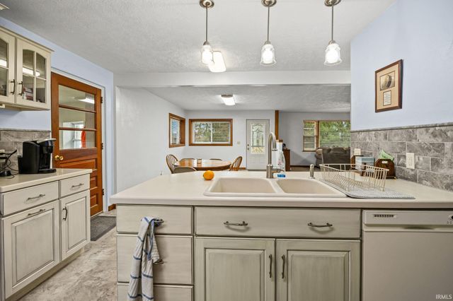 6732 N State Road 39 Road, Mulberry, IN 46058