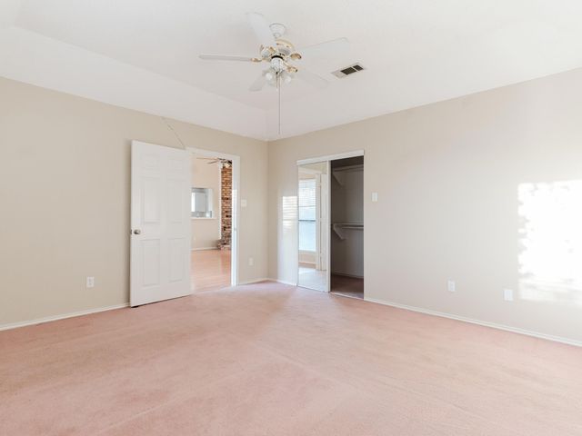 6825 Longleaf Lane, Fort Worth, TX 76137