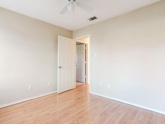 6825 Longleaf Lane, Fort Worth, TX 76137
