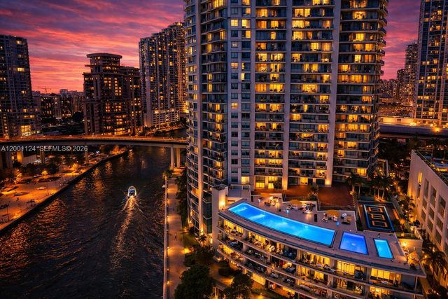 92 SW 3rd St 4310, Miami, FL 33130