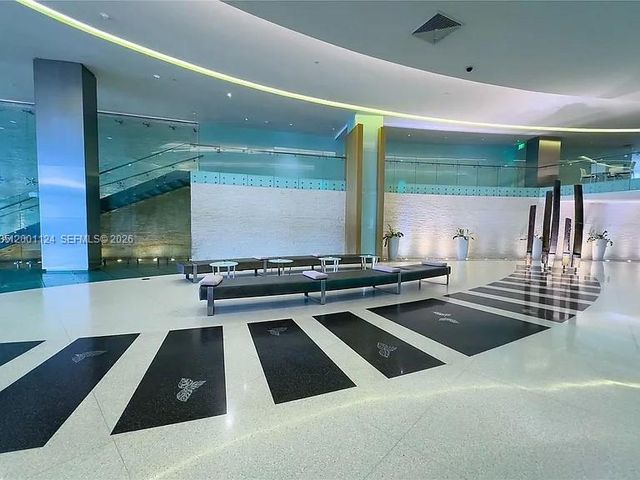 92 SW 3rd St 4310, Miami, FL 33130