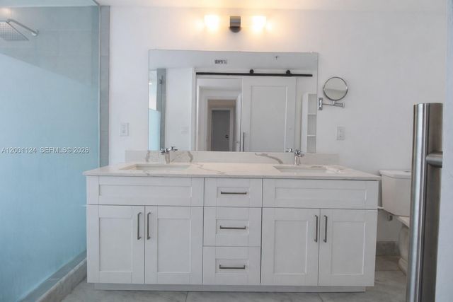 92 SW 3rd St 4310, Miami, FL 33130