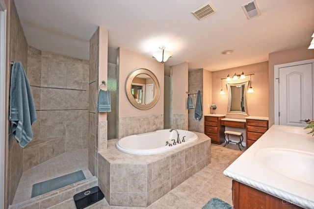 117 Bares Creek Court, Loveland, OH 45140
