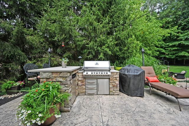 117 Bares Creek Court, Loveland, OH 45140