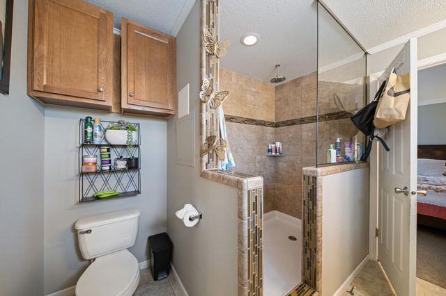 1360 Rolling Hills Drive, Maplewood, MN 55119