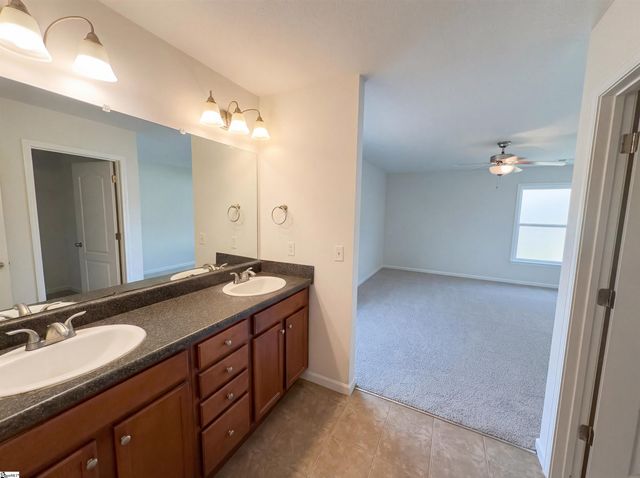 207 Heatherbrook Drive, Lyman, SC 29365