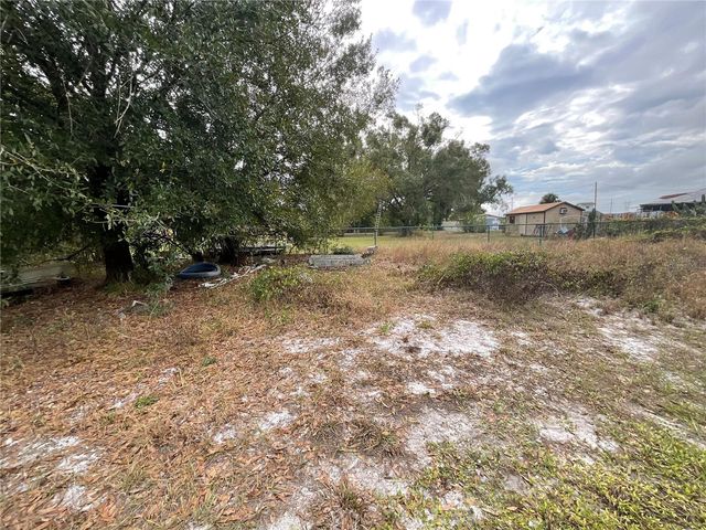 1701 SANFORD STREET, Lake Wales, FL 33859