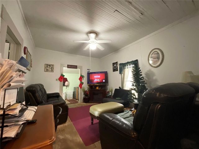 1701 SANFORD STREET, Lake Wales, FL 33859