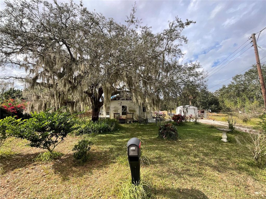 1701 SANFORD STREET, Lake Wales, FL 33859