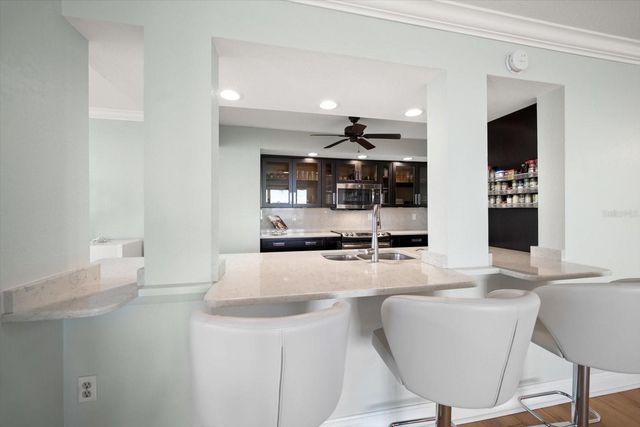 634 EDGEWATER DRIVE 444, Dunedin, FL 34698