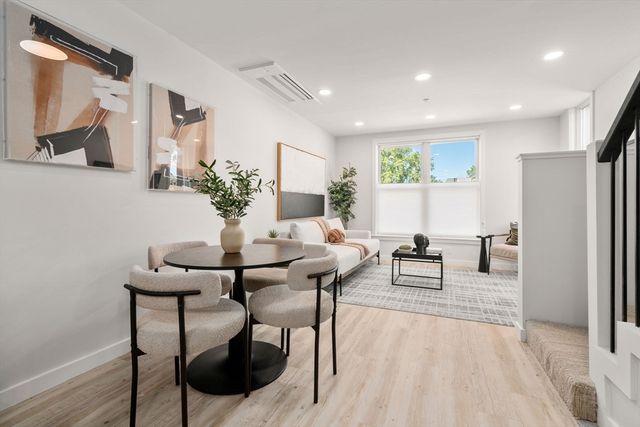 602 Canterbury 9U, Boston, MA 02131