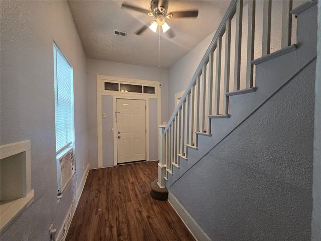 3523 Winnie Street, Galveston, TX 77550