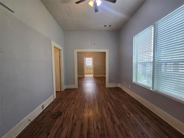 3523 Winnie Street, Galveston, TX 77550