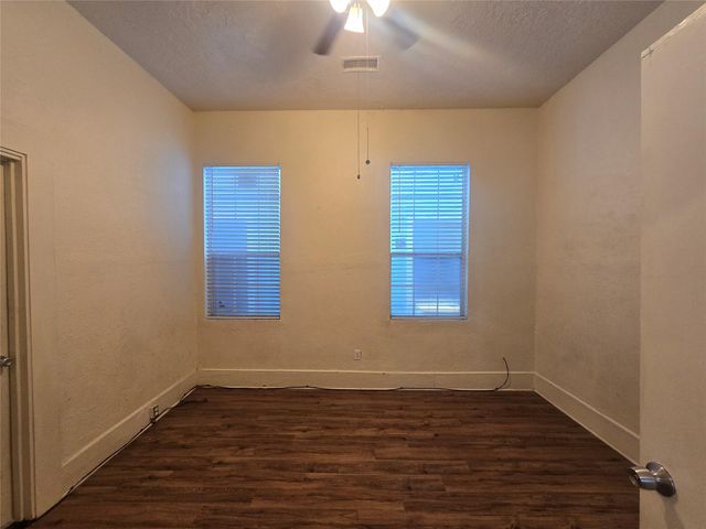3523 Winnie Street, Galveston, TX 77550