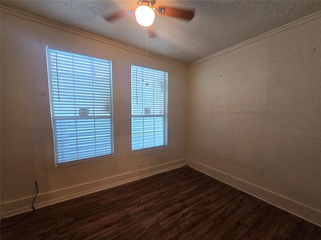 3523 Winnie Street, Galveston, TX 77550