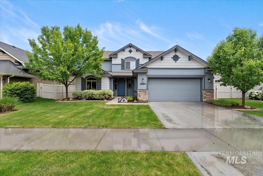 4680 N Maplestone Ave, Meridian, ID 83646