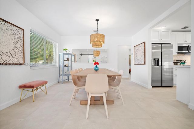 1360 NE 138th St, North Miami, FL 33161