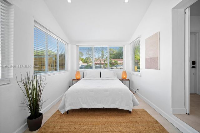 1360 NE 138th St, North Miami, FL 33161