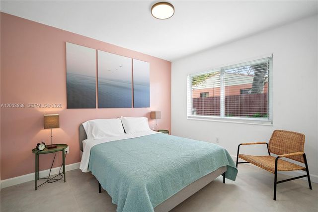 1360 NE 138th St, North Miami, FL 33161