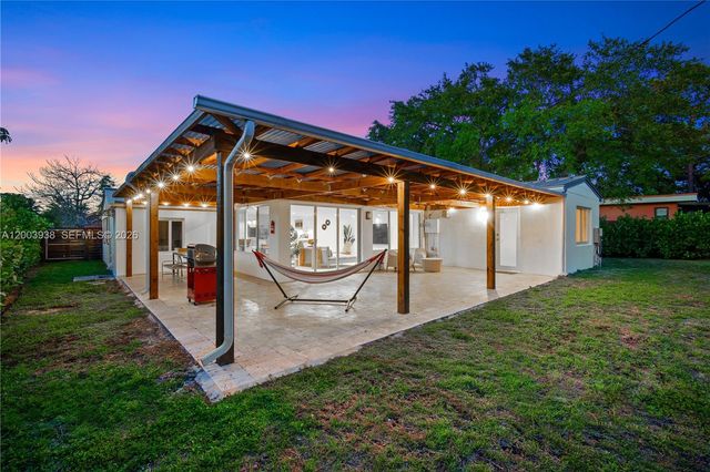 1360 NE 138th St, North Miami, FL 33161