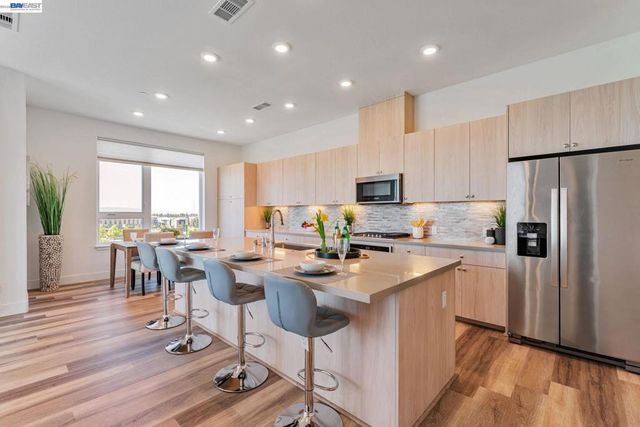 45128 Warm Springs Blvd 509, Fremont, CA 94539