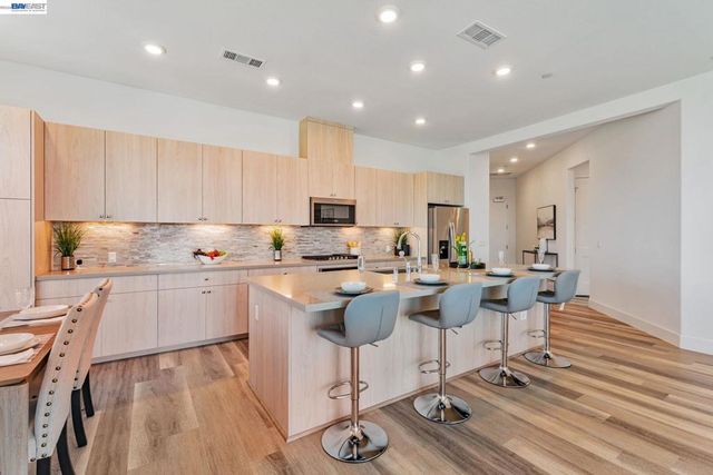 45128 Warm Springs Blvd 509, Fremont, CA 94539