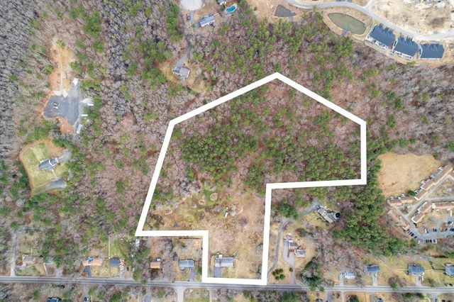 361 County Road, Hanson, MA 02341