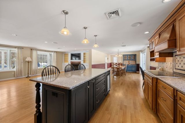 361 County Road, Hanson, MA 02341
