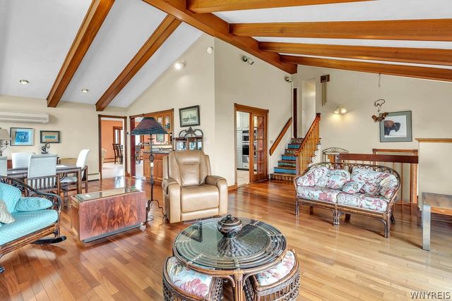 1255 West River Road, Grand Island, NY 14072