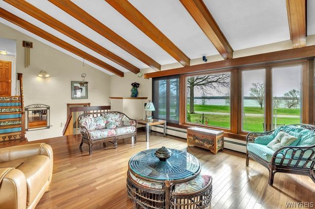 1255 West River Road, Grand Island, NY 14072