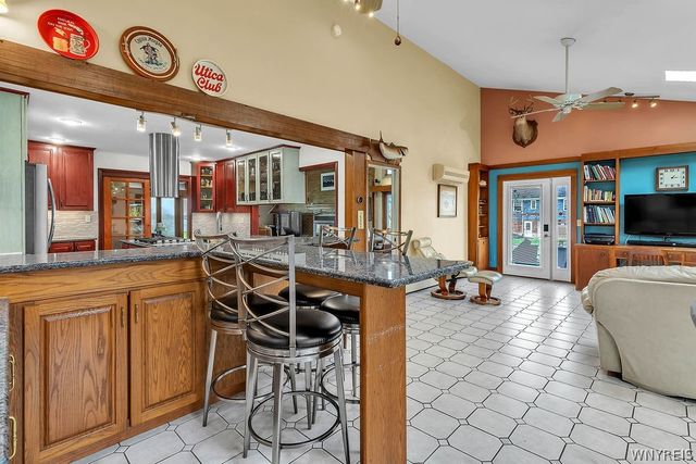 1255 West River Road, Grand Island, NY 14072