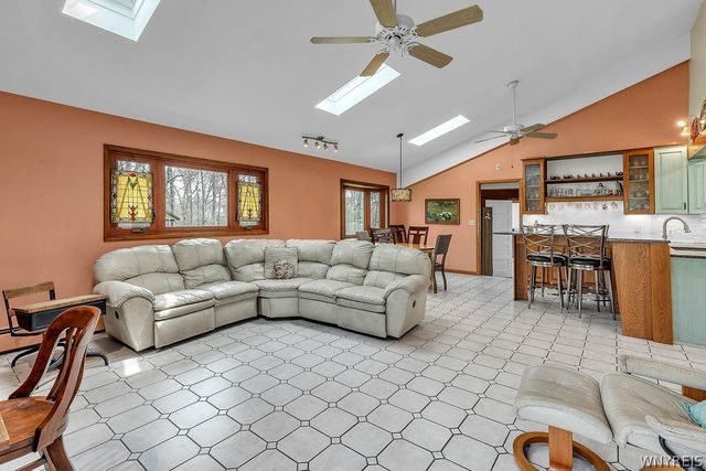1255 West River Road, Grand Island, NY 14072