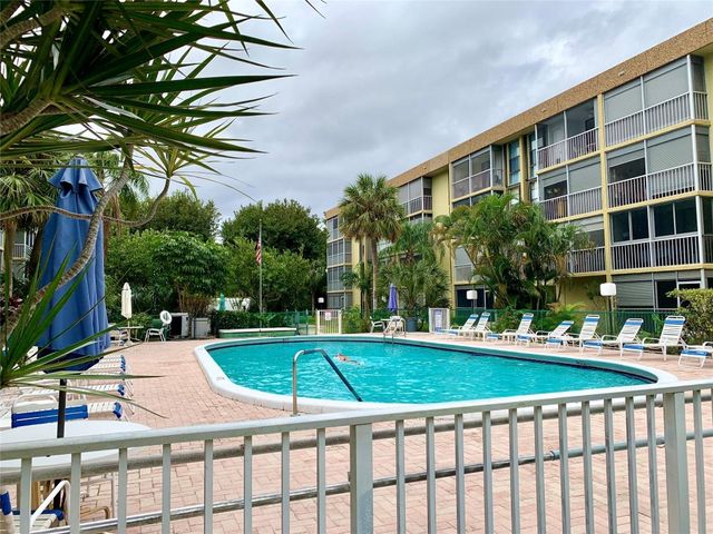 367 S Federal Highway 107B, Deerfield Beach, FL 33441