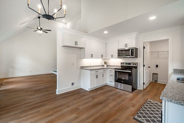 203 Locust St, Springfield, TN 37172