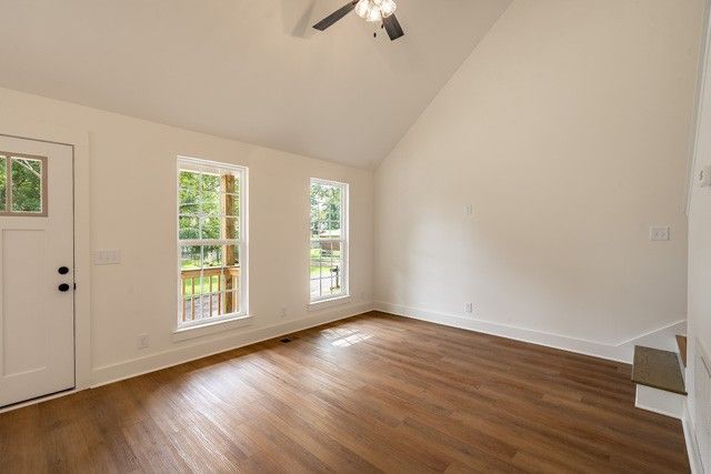 203 Locust St, Springfield, TN 37172