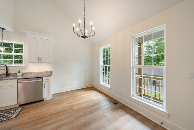 203 Locust St, Springfield, TN 37172
