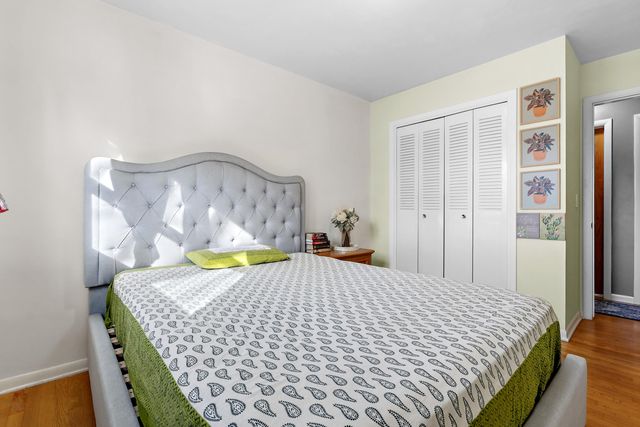 514 W Melody Avenue, Portage, MI 49024