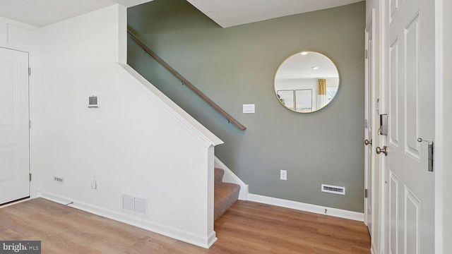 572 SWAMP CREEK RD, Bechtelsville, PA 19505