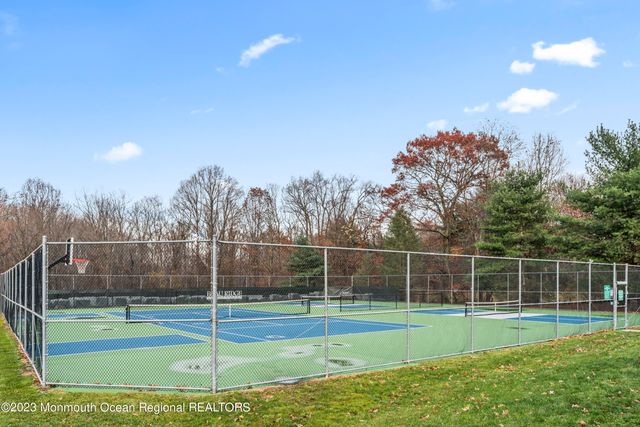 104 Carmel Court, Holmdel, NJ 07733