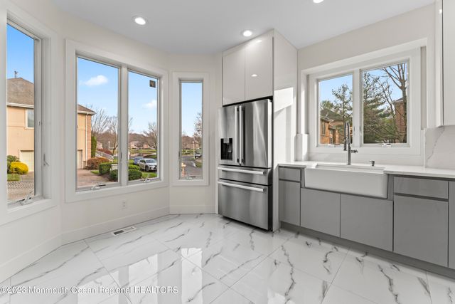 104 Carmel Court, Holmdel, NJ 07733