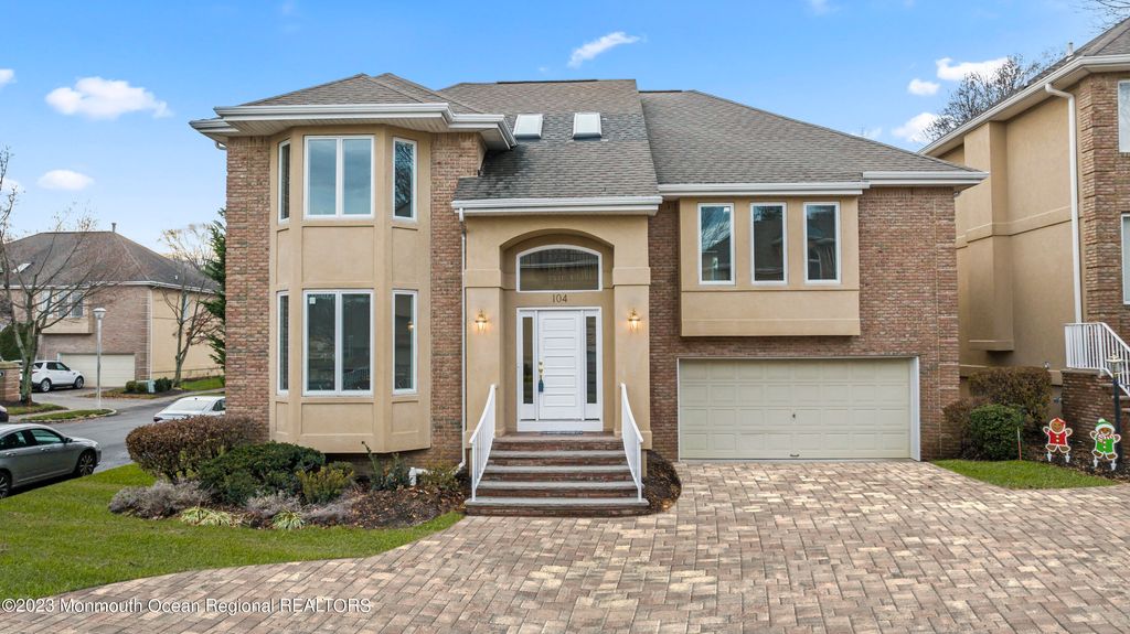 104 Carmel Court, Holmdel, NJ 07733