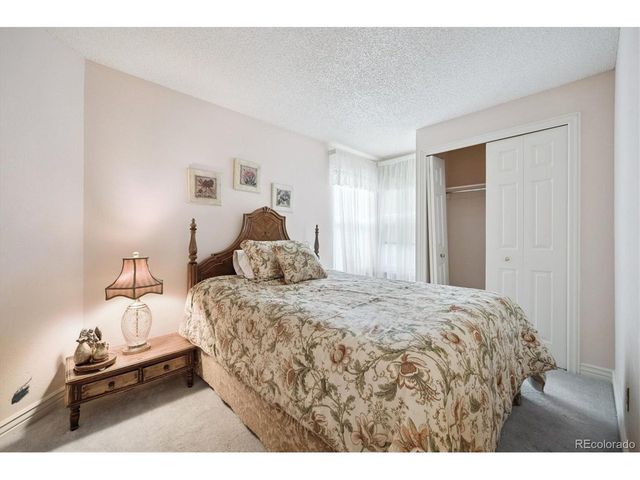 6023 S Owens Ct, Littleton, CO 80127