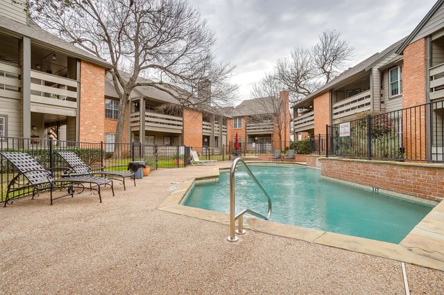 3415 Monticello Park Place, Fort Worth, TX 76107