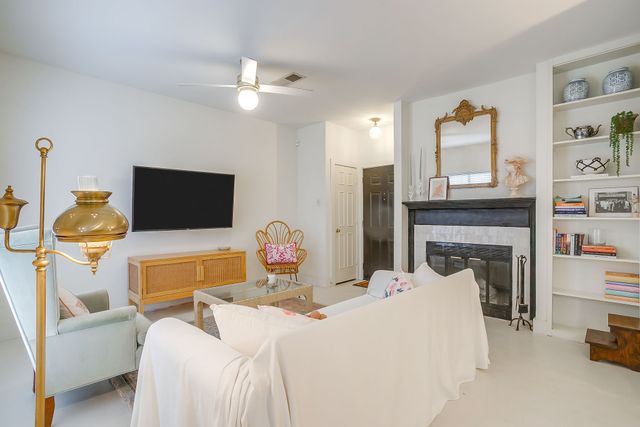 3415 Monticello Park Place, Fort Worth, TX 76107