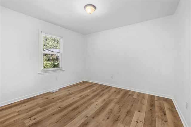 49 Charterhouse Avenue, Piedmont, SC 29673